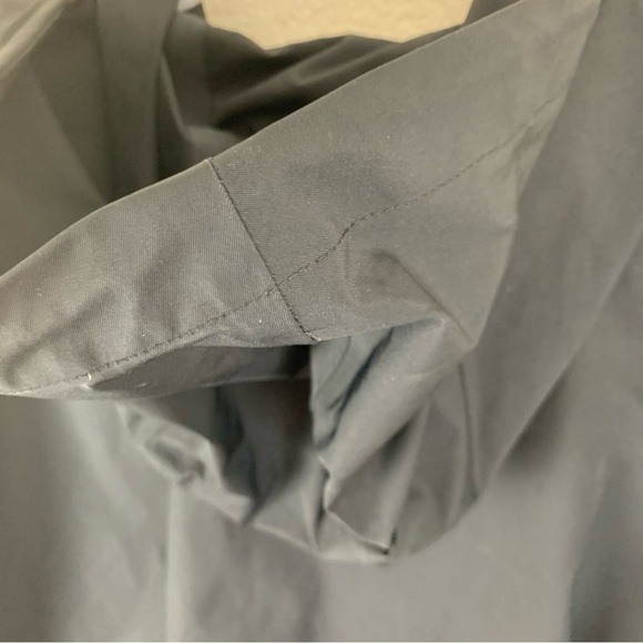 Nike womens black packable waterproof full zip jacket XL - Picture 8 of 10